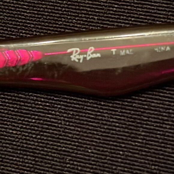 Ray Ban Kids Glasses Frame and Case Euc - Picture 5 of 12